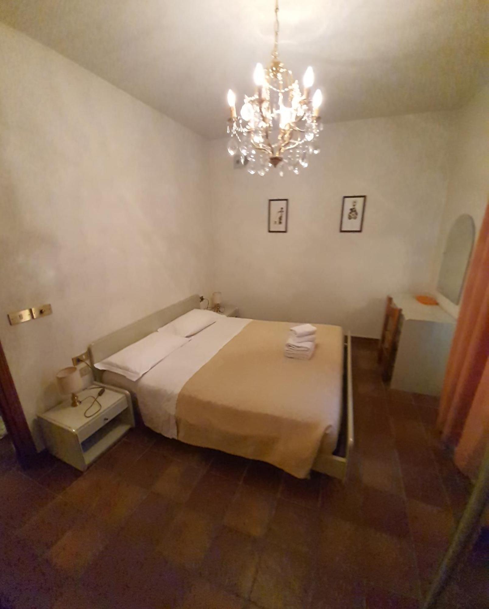 La Grotta San Michele Hotel Montevettolini Eksteriør billede