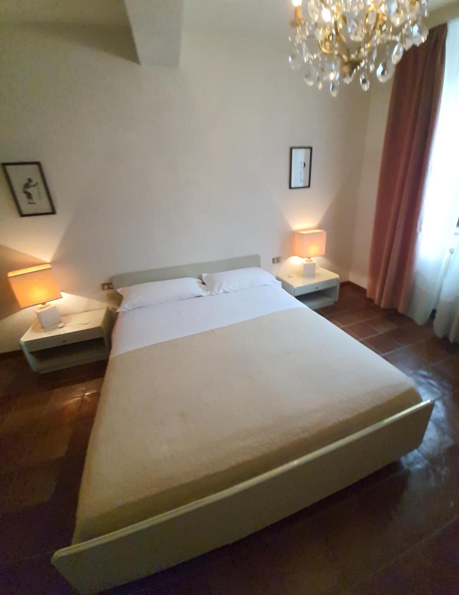 La Grotta San Michele Hotel Montevettolini Eksteriør billede