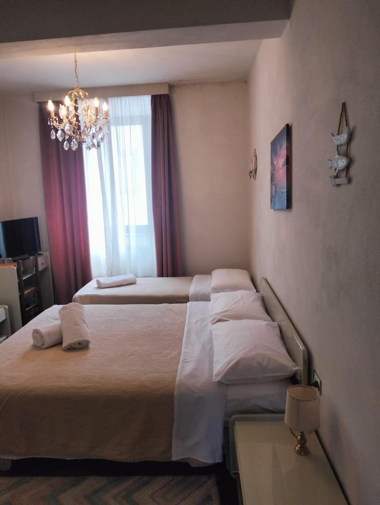 La Grotta San Michele Hotel Montevettolini Eksteriør billede