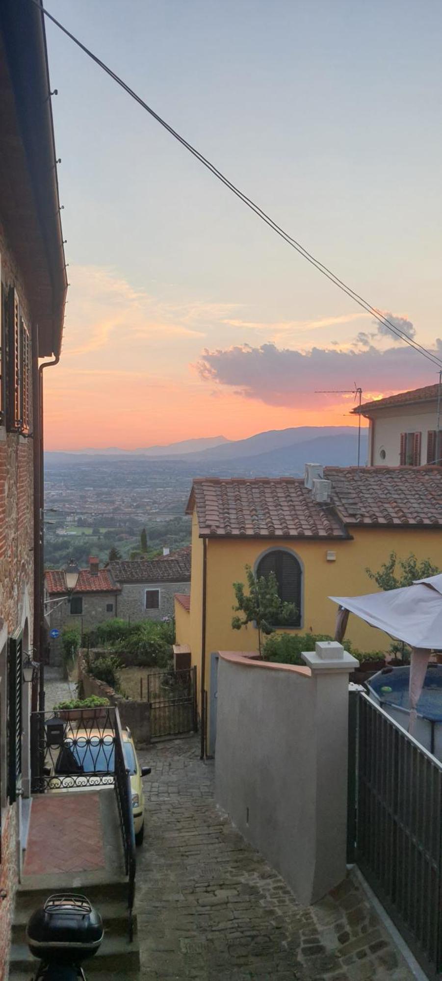 La Grotta San Michele Hotel Montevettolini Eksteriør billede